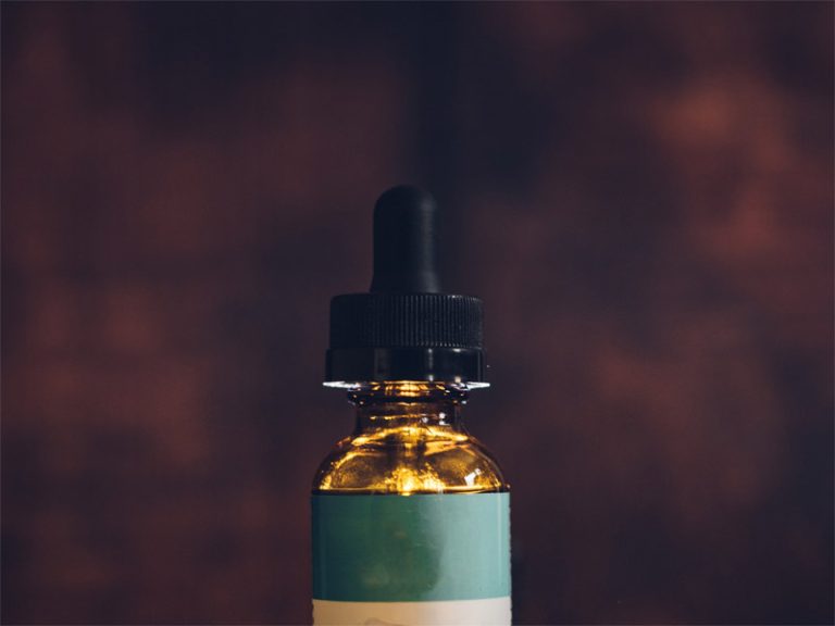 What should someone look for when choosing the best THC-free CBD oil?