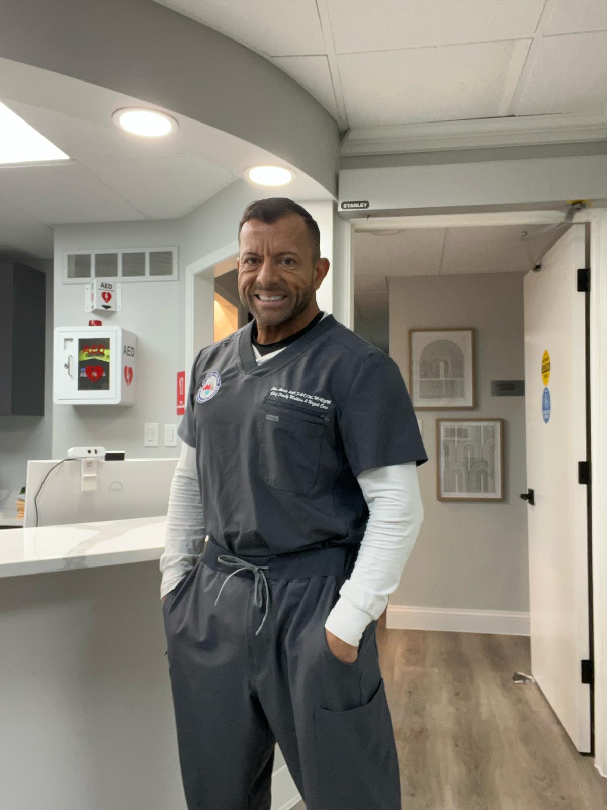 Photo Gallery Dr. Sam Awada